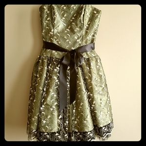 Junior's formal dress